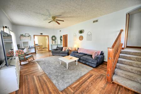 605 Riverside Drive, Portland, Michigan 48875, Stati Uniti