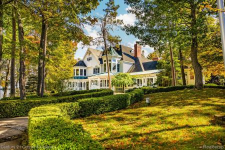 3063 Red Pine Point Drive, Mullett Township, Michigan 49749, Estados Unidos