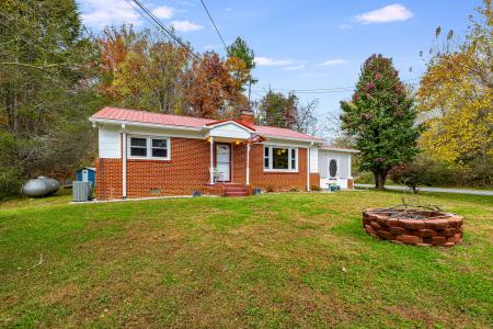 2896 Mars Hill Hwy, Weaverville, North Carolina 28787