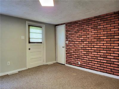 4940 St Rt 26, Marietta, Ohio 45750