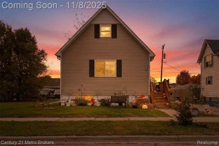 226 Bell Street, Marine City, Michigan 48039, USA