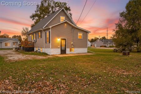 226 Bell Street, Marine City, 密歇根州 48039, 美国