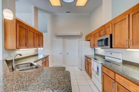 2122 N Springwater Lane, Port Orange, Florida 32128