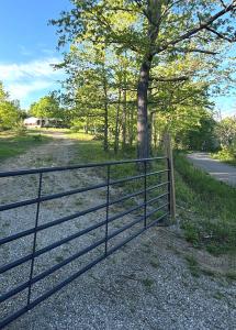 3127 Glades Road, Minford, Ohio 45653, USA