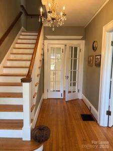 613 S York Street, Gastonia, شمال كارولينا 28052, الولايات المتحدة