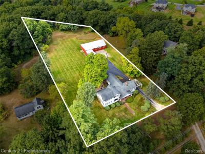 8041 Bridge Lake Road, Clarkston, Michigan 48348, États-Unis