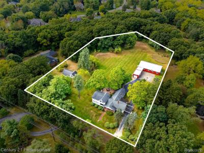 8041 Bridge Lake Road, Clarkston, Michigan 48348, États-Unis