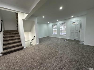 40 N YORKTOWN Road, Macomb, אילינוי 61455, ארצות הברית של אמריקה