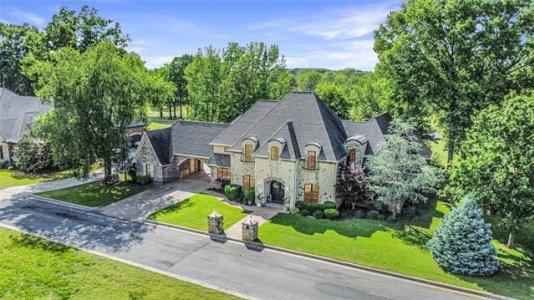 3270 Cypress Lane, Tahlequah, Oklahoma 74464, USA