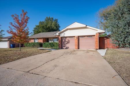 9509 N Georgia Avenue, The Village, אוקלהומה 73120, ארצות הברית של אמריקה