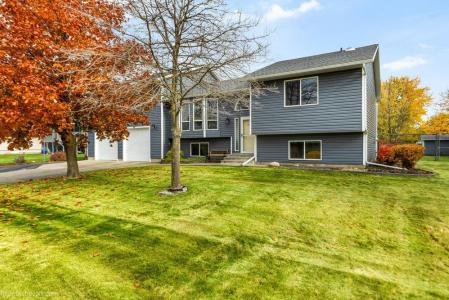 5718 N MARTINSON Rd, Newman Lake, Washington 99025