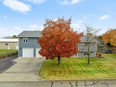 5718 N MARTINSON Rd, Newman Lake, Washington 99025, États-Unis