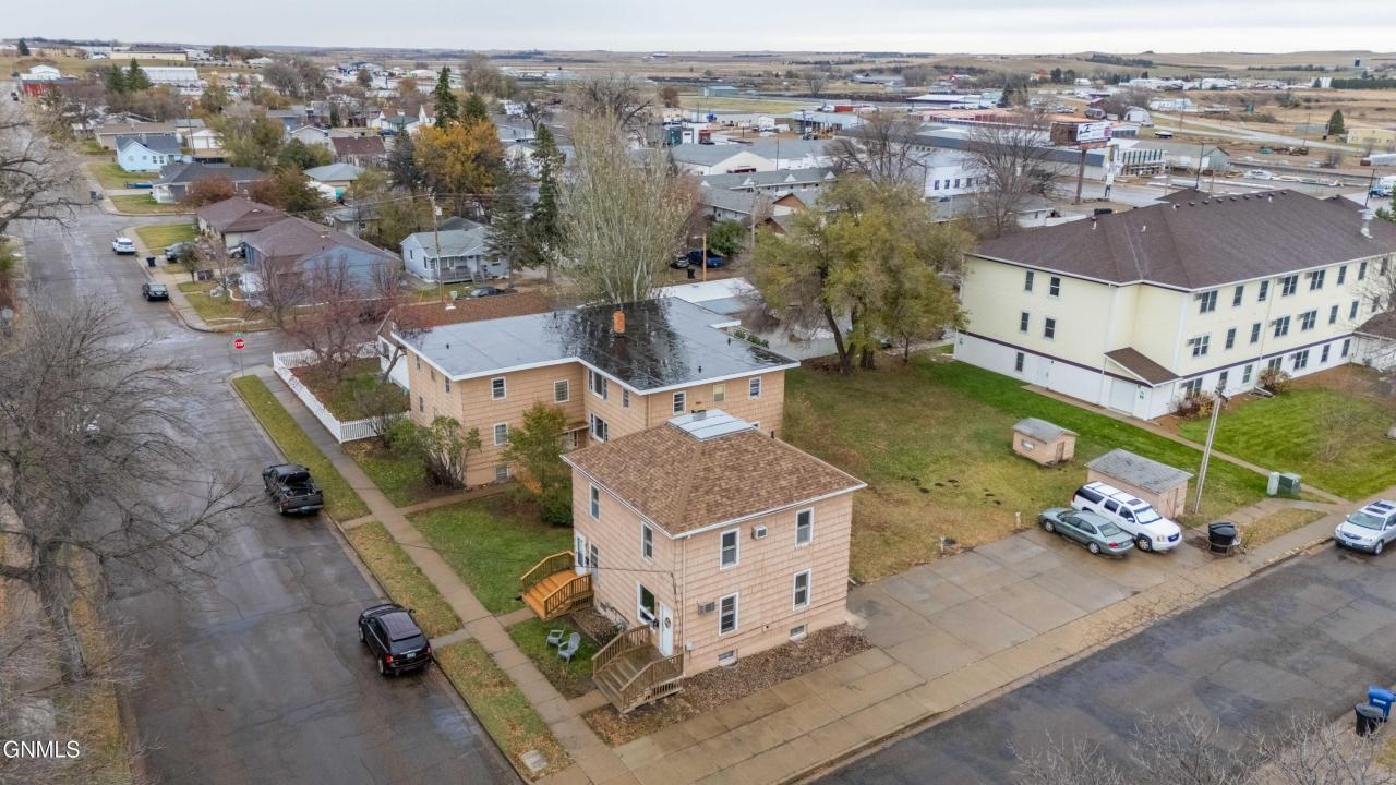 536 538 550 1st Street E, Dickinson, Dakota Del Norte 58601, Estados Unidos