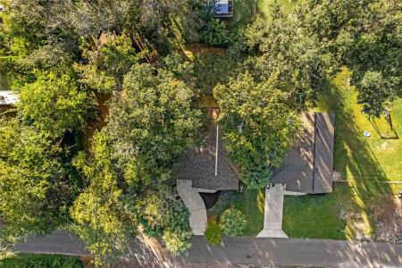 2588 CR 426E, Lake Panasoffkee, 플로리다 33538, 미국