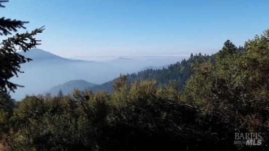 5700 High Point Road, Willits, California 95490, HOA KỲ