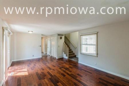 3323 Harcourt Drive, Ames, Iowa 50010, États-Unis