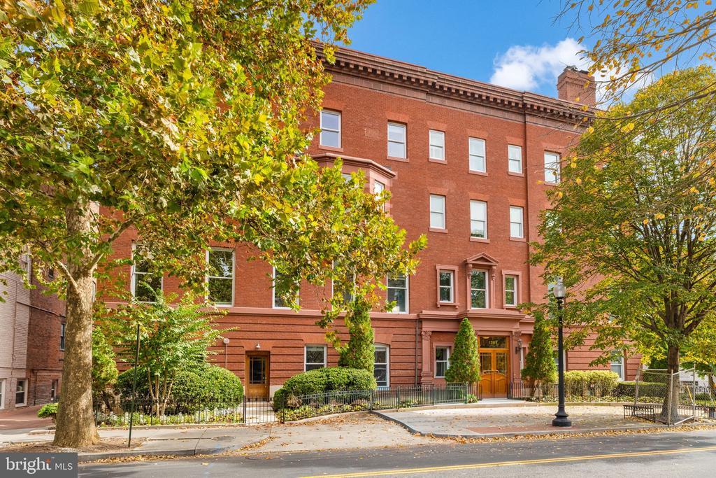 1701 18th Street NW , 401, Washington, Washington D.C. 20009