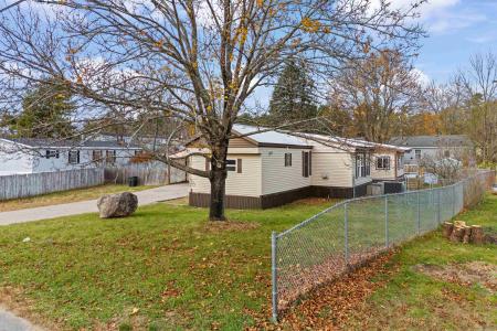 11 Evelyn Avenue, Raymond, Нью-Гемпшир 03077, Соединенные Штаты