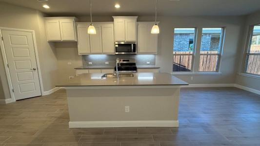 111 Goodnight Court, Cleburne, Texas 76033, USA