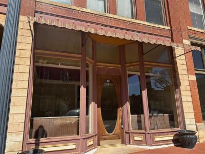 212 W Oklahoma (office) Avenue, Guthrie, Oklahoma 73044, USA
