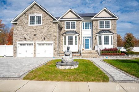 -2 Hitching Post Place, Monroe, NJ 08831, USA