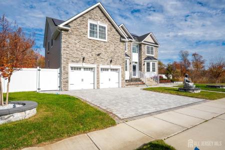 -2 Hitching Post Place, Monroe, Nova Jersey 08831, Estados Unidos