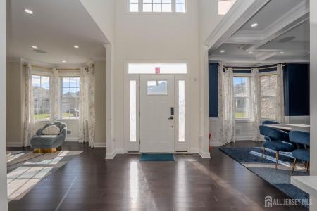 -2 Hitching Post Place, Monroe, Nova Jersey 08831, Estados Unidos