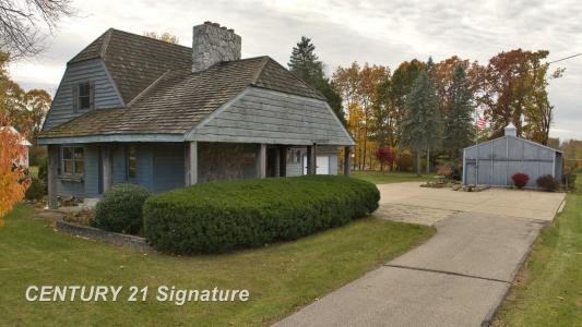 766 S Main, Chesaning, Michigan 48616, Estados Unidos