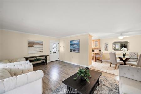 669 Via Mendoza , P, Laguna Woods, California 92637, Estados Unidos