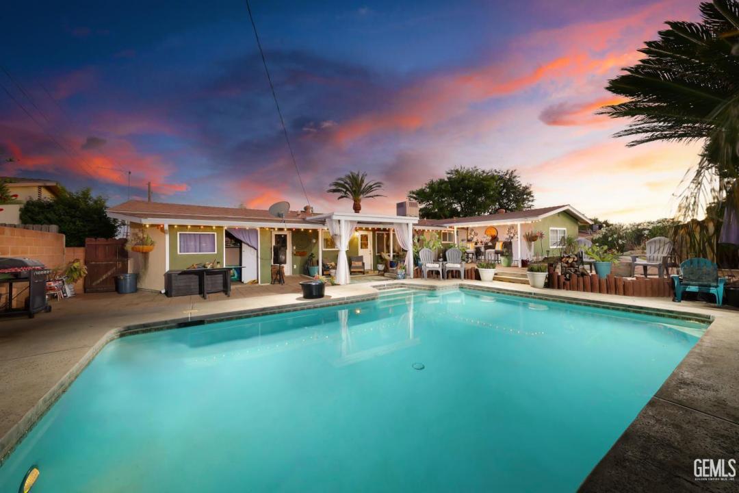 2818 San Pablo Avenue, Bakersfield, קליפורניה 93306, ארצות הברית של אמריקה 