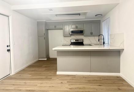 1709 S Noyes Street, Visalia, California 93277, Stati Uniti