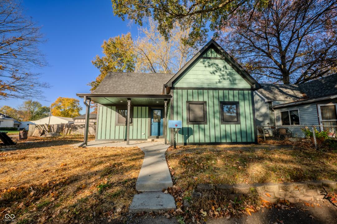 925 S 16th Street, Terre Haute, Indiana 47807