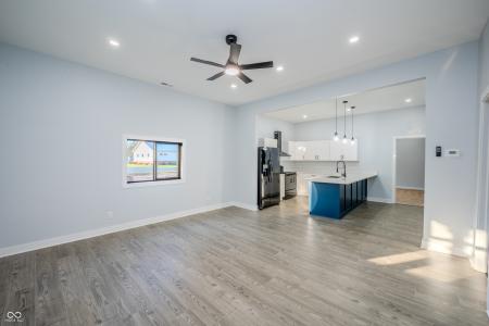 925 S 16th Street, Terre Haute, Indiana 47807