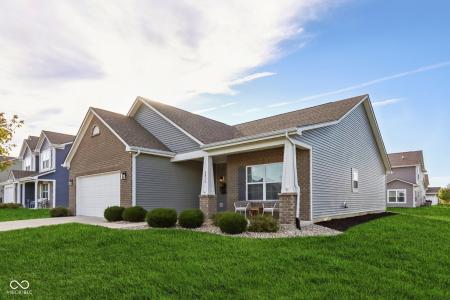 6819 W Wintergreen Court, Mccordsville, Indiana 46055, USA
