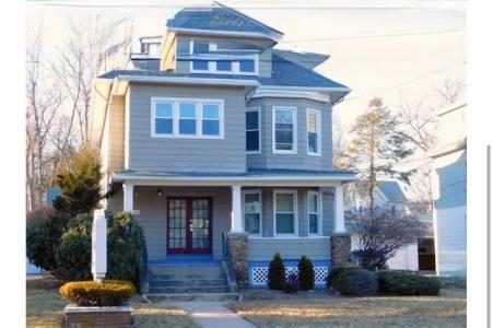 264 Broad Street 3, Meriden, Connecticut 06450, Estados Unidos