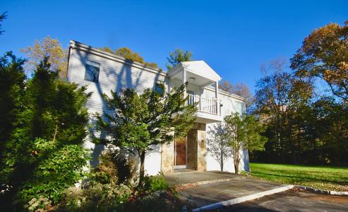 106A Comstock Hill Avenue, Norwalk, Connecticut 06850, États-Unis