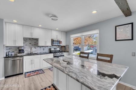 1123 Kenton Drive, Toms River, New Jersey 08753, USA