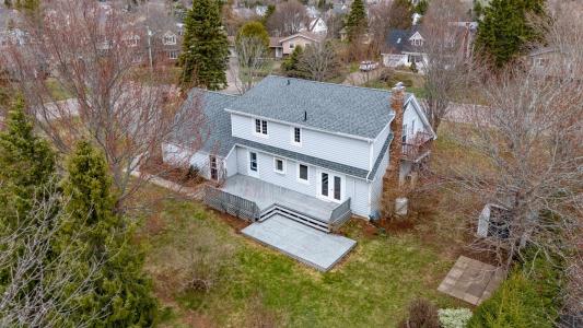 40 BARDIN CRESCENT, Charlottetown, Prince Edward Island C1E 1N2, Canada