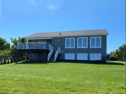 40 BAYSIDE ROAD, Summerside, 爱德华王子岛 C1N 4J9, 加拿大