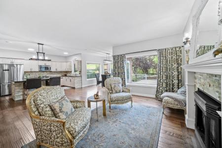 187 GLENEAGLES VIEW, Cochrane, Alberta T4C 1W2, Canada