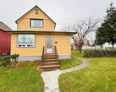 416 ROBINSON AVENUE, Selkirk, Manitoba R1A 1E3, Canadá
