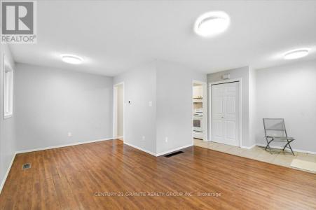 11 MONCK STREET, Bancroft (bancroft Ward), Ontario K0L 1C0, Canada