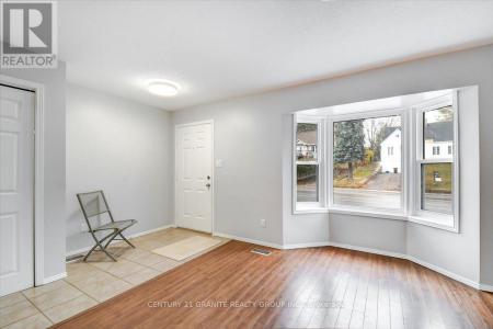 11 MONCK STREET, Bancroft (bancroft Ward), Ontario K0L 1C0, Canada