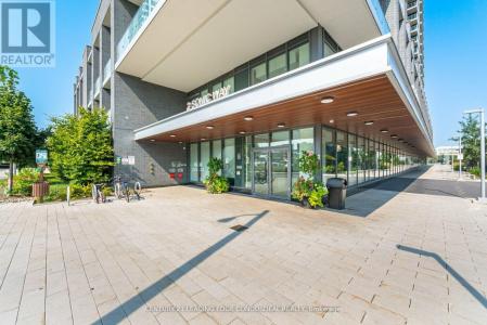 2 SONIC WAY, Toronto (flemingdon Park), Ontario M3C 0P2, Canada