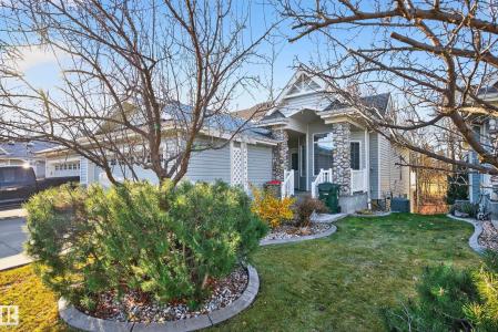 18 BRIARWOOD VILLAGE, Stony Plain, 阿爾伯塔 T7Z 2R4, 加拿大