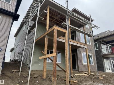 28 HARLEY WAY, Spruce Grove, Alberta T7X 0X4, Canada