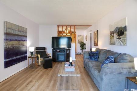 925 HALL STREET W, Moose Jaw, Saskatchewan S6H 2S3, Canadá