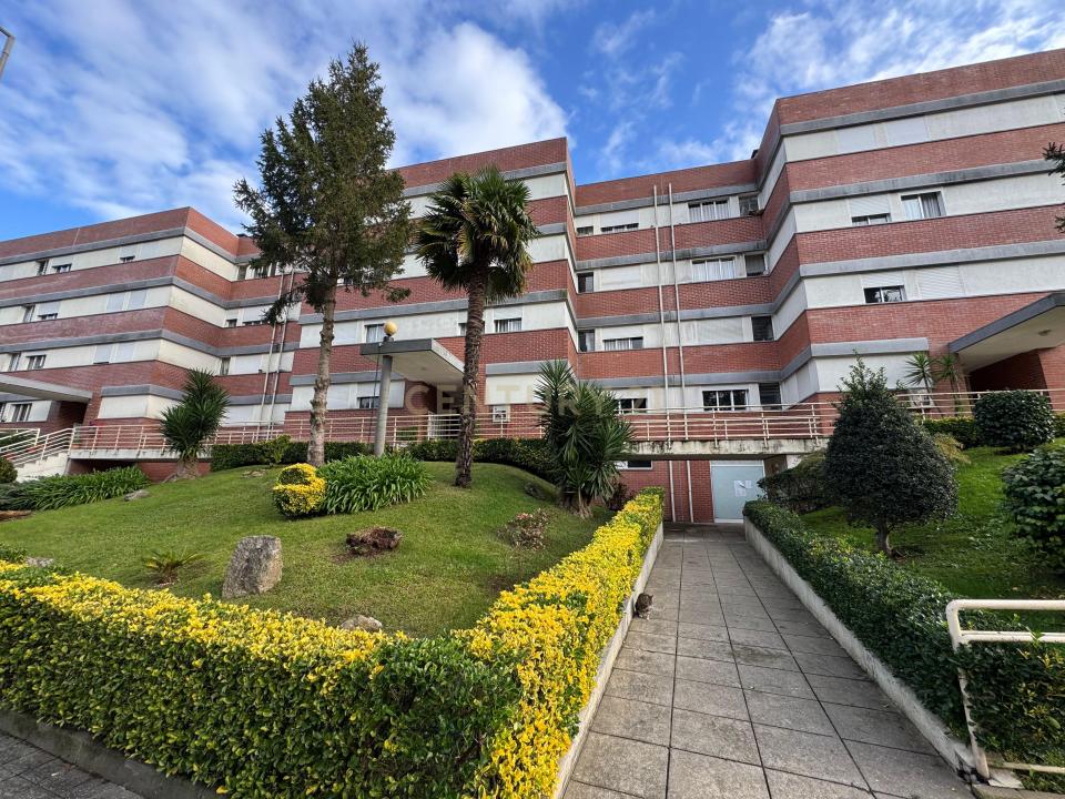 Santo Tirso, Porto 4780-543, Portogallo