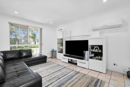 76 Carnarvon Street, Bow Bowing, NSW 2566, 澳洲