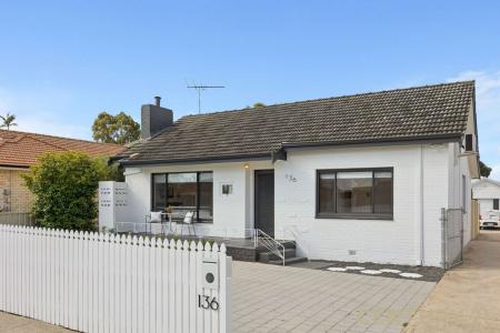 136 Planet Street, Carlisle, WA 6101, Avustralya